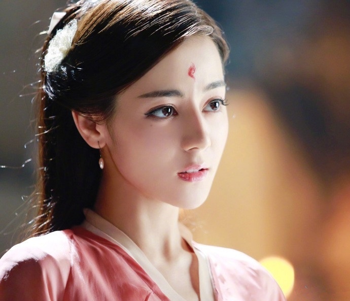 组图:盘点那些有痣更加美丽的女明星 组图:盘点那些有痣更加美丽的女明星