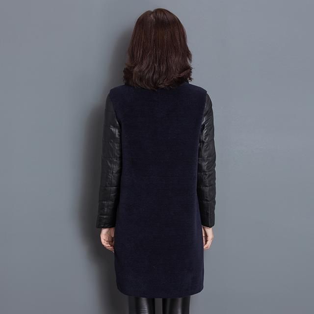 今年冬天不太冷,买的这几款羊剪绒大衣刚好能