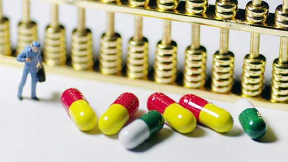 海外医疗:特朗普炮轰高药价 出国看病贵背后的