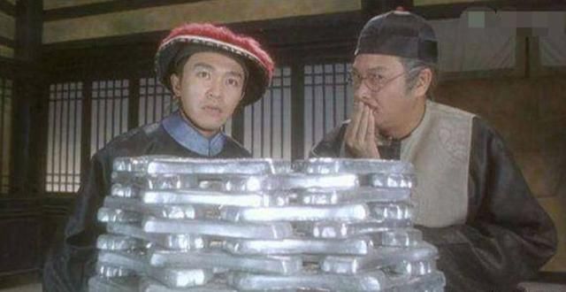 清朝这一职业,报酬丰厚但工作却不能穿衣,晚年