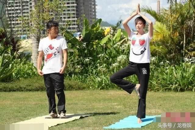黄渤与林志玲做瑜伽!林志玲弯腰时,都为黄渤的