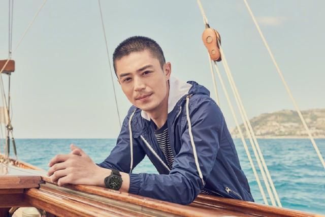 天价片酬整治略见成效!杨幂近亿片酬直线下跌