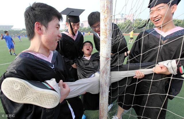 几则非常搞笑的幽默笑话,看了让人忍不住哈哈大笑