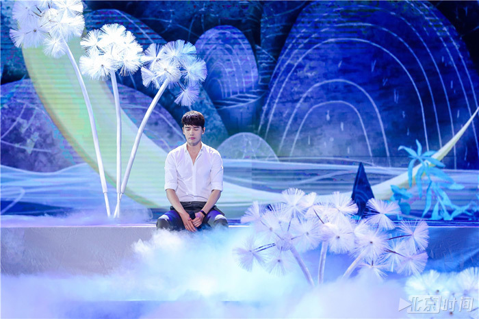 高云翔《跨界歌王》被“逼”与TFboys比帅