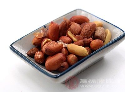 花生衣怎么吃补血小板 这些人不能吃花生衣(2