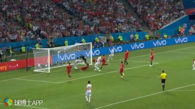 罗帽子戏法一人战平西班牙!世界杯总进球数反