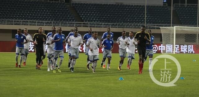 2018年中国足协中国之队国际足球比赛今晚在