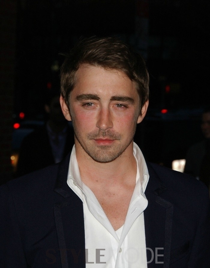 李·佩斯 除了精灵王他还是谁 李·佩斯 除了精灵王他还是谁