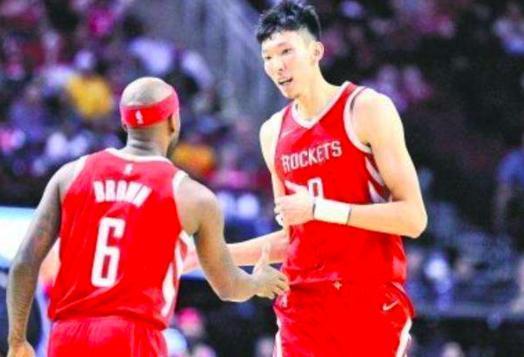 周琦能在火箭频繁出场?第一名宿张卫平4个字点评,球迷沸腾了! 周琦能在火箭频繁出场?第一名宿张卫平4个字点评,球迷沸腾了!