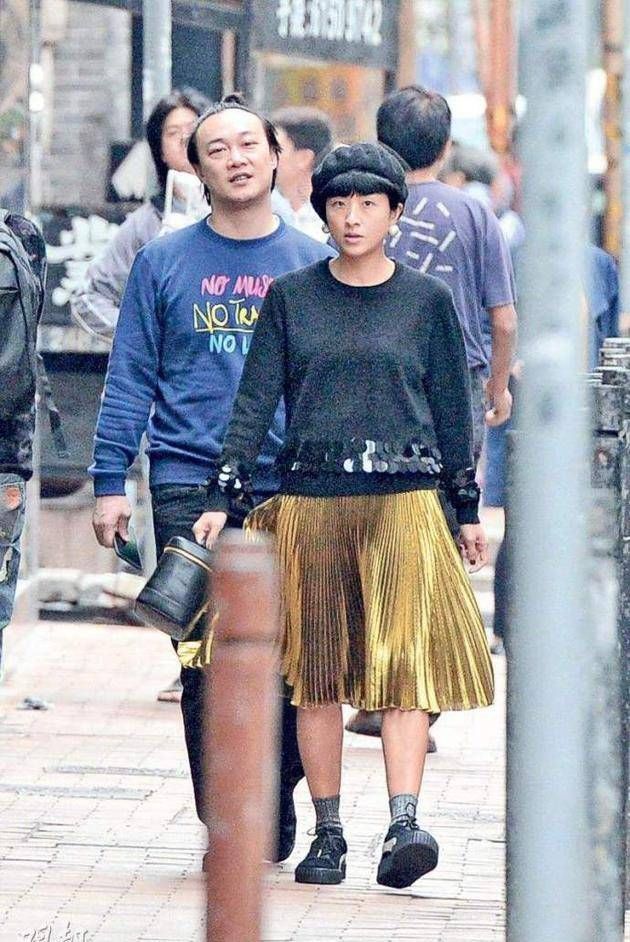 球迷陈奕迅吴秀波现身2018年俄罗斯世界杯开幕式直播