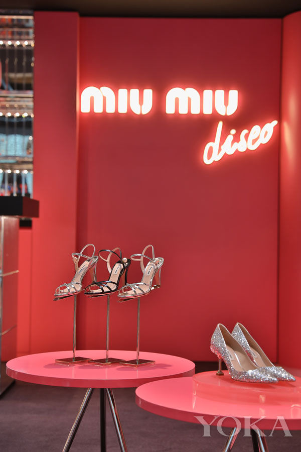 miu miu在南京开了个disco趴 把娱乐圈高级脸都聚齐了