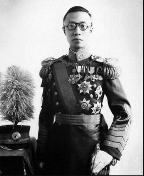 爱新觉罗后人想给溥仪定谥号为恭,他真的合适