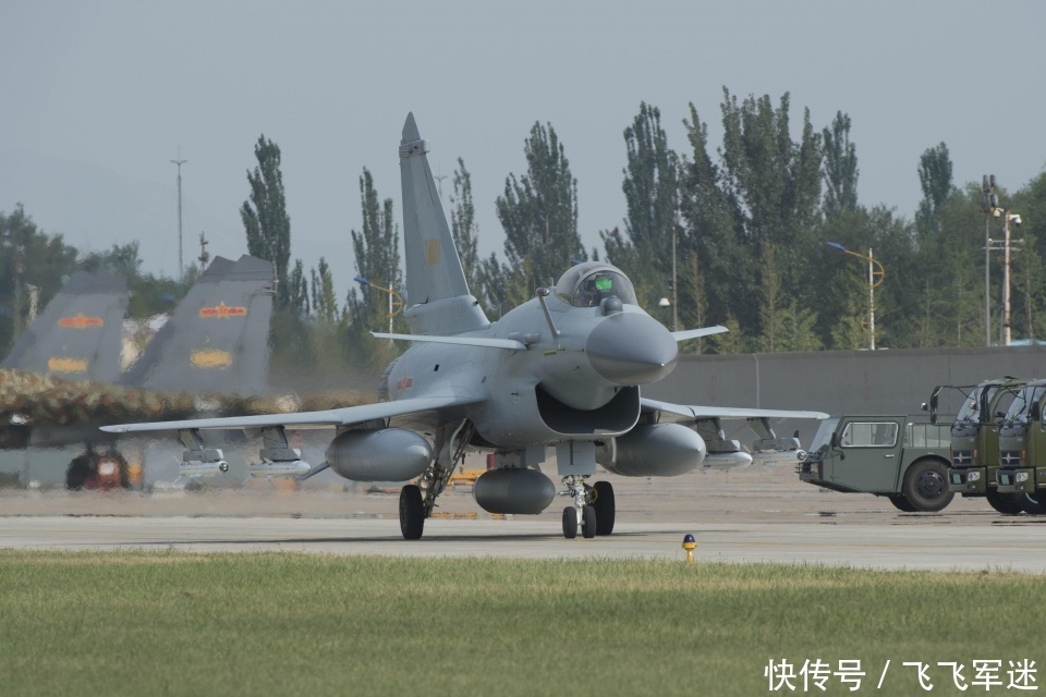 F16V来了,歼10C亚洲最强中轻型战机地位受严