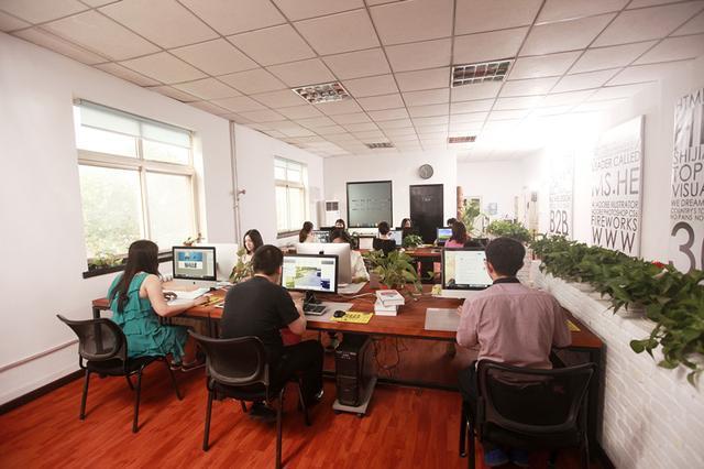 新职业故事:"网店装修师"何荣