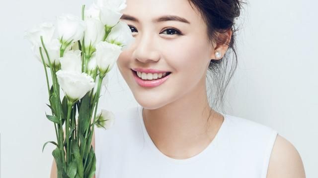 艺人马思纯面相分析