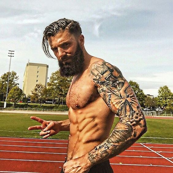 花臂纹身才是检验男神的唯一标准!