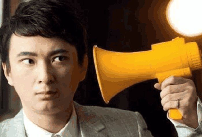 王思聪抓住机会再怼奶茶妹, 刘强东自顾不暇, 网