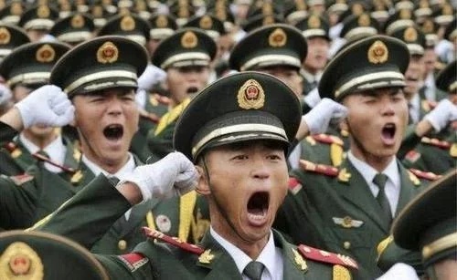 警察有权抓捕军人?交警不能查军车违章?别再