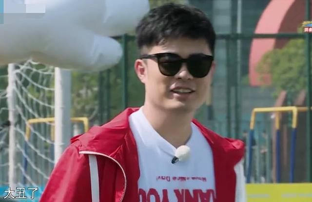 陈赫嫌弃天霸,邓超杨颖嫌弃陈赫,有谁注意到一