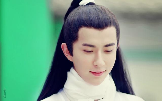 哪些男明星有小说男主角的颜值?讲真,新生代小