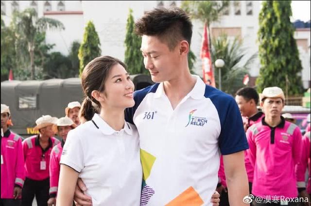 张培萌公布恋情,七夕和张漠寒狂撒狗粮