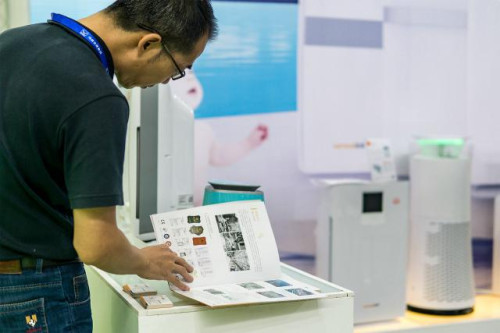 森晨亮相国际空净展 多款空气净化器受热捧(图7) 森晨亮相国际空净展 多款空气净化器受热捧(图7)