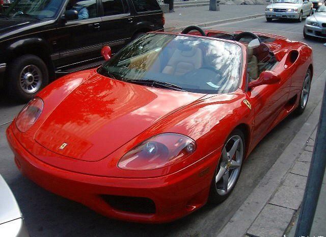 香港明星开啥车?周润发奥迪Q7,张学友埃尔法