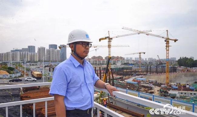 朱早孙:“攀岩”的钢筋混凝土人生 朱早孙:“攀岩”的钢筋混凝土人生