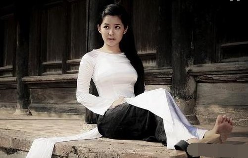 越南当地老婆PK嫁入中国的越南妹,反差超乎想