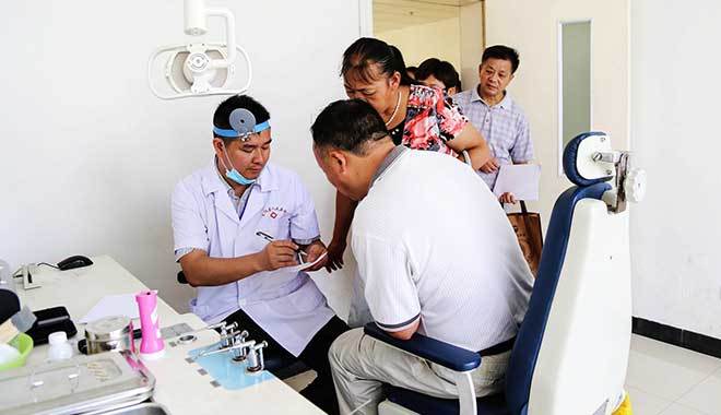 他为大山里的人送去了“三甲级”医疗服务