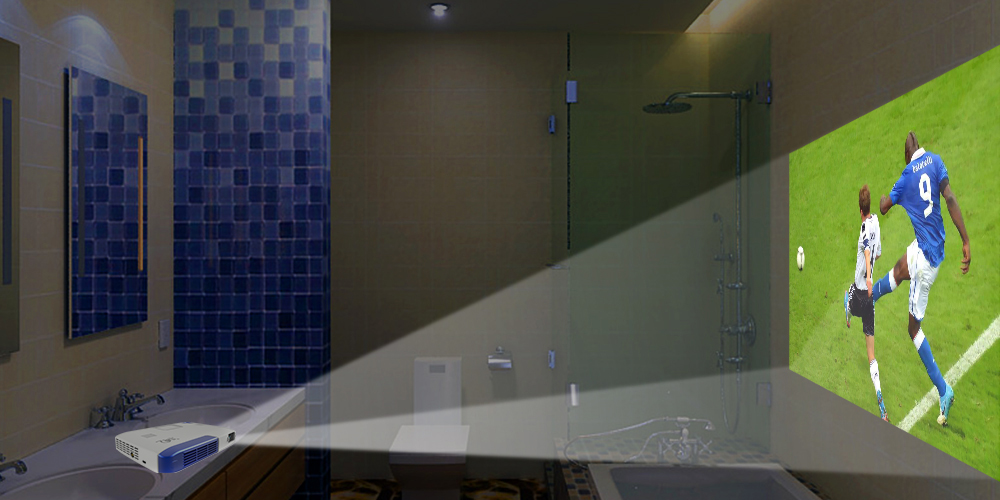 使用微型投影仪观看2018世界杯足球赛事