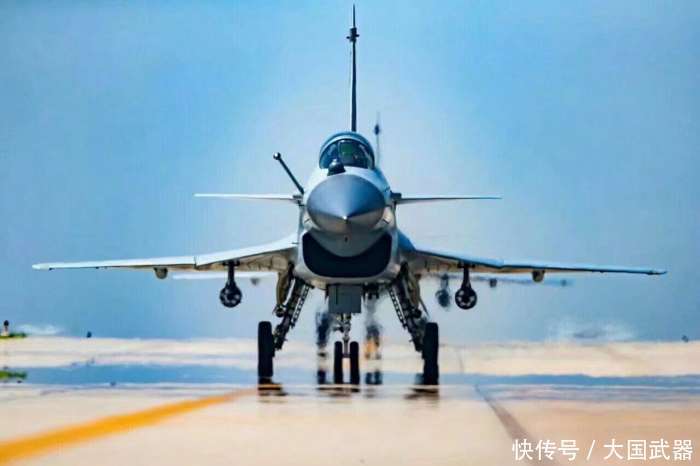 解放军歼-16战机全面形成战力, 攻击战略锁定