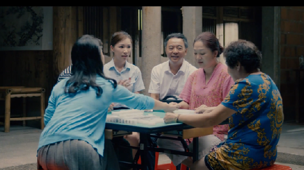 “共筑中国梦”作品展播《送爱回家》 “共筑中国梦”作品展播《送爱回家》