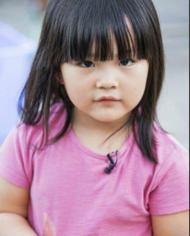 龄近照爆出,瘦的认不出 网友:十足的美人坯子!