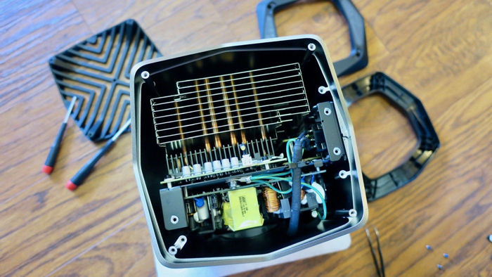 价值6000元的RX 580显卡拓展坞开箱拆解,散热