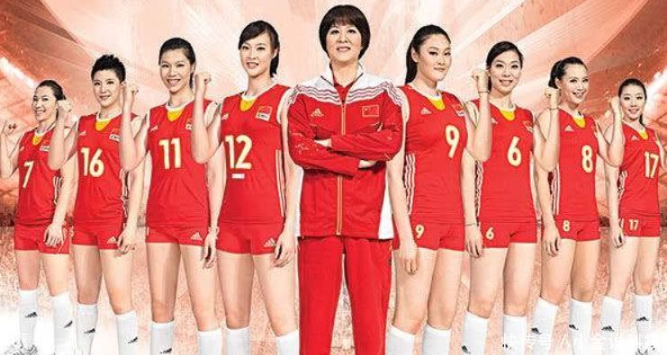 中国女排总教练郎平,一个月能领多少退休金?说