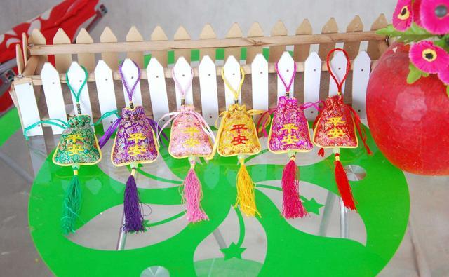 端午节出生男孩起名大全,气宇轩昂的好名字都