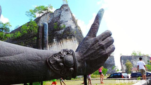 这个国家生活着1000多万华人,汉语是当地第二