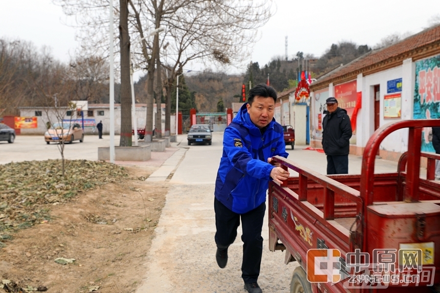 【学思践悟十九大】第一 书记讲好故事④|大槐树下的第一 书记|新闻动态-《对话中国品牌》栏目采编中心