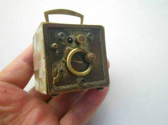 游泳级防水 小天才电话手表Z2是如何做到的?