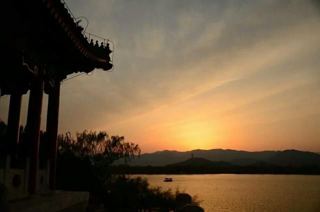 人生就是一场孤独的修行,并没有人会关注你