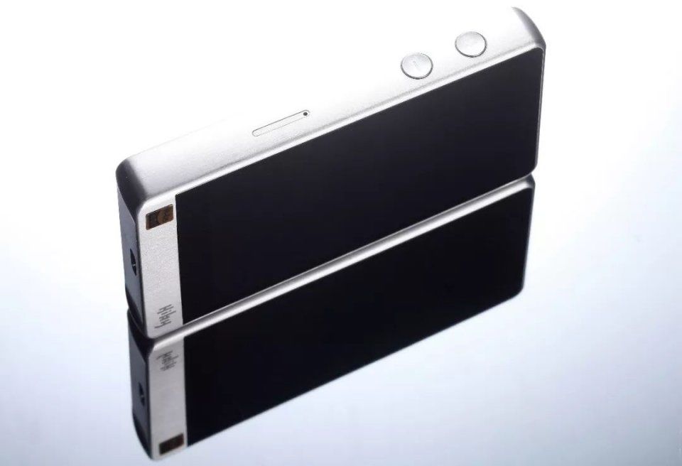 我说音质不如手机的播放器就是这个,还拿去PK