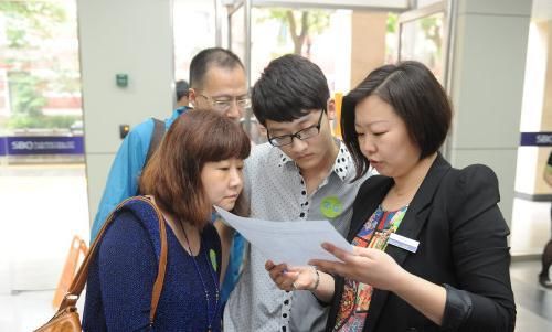 震惊:上海大学81名学生集体退学究竟是为什么