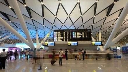 南宁机场客流量创历史新高!春节长假进出港旅