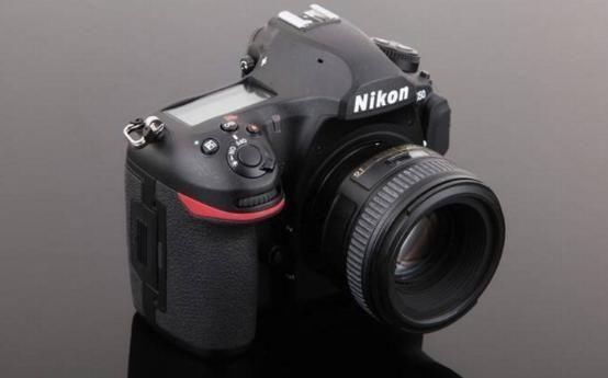 让照片拍摄挖掘更多的潜能:尼康D850单反相机
