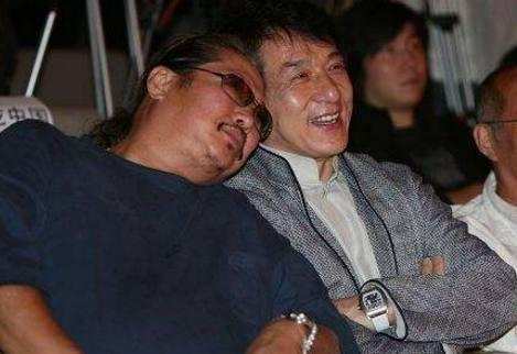 成龙为什么会怕洪金宝? 成龙说出原因, 称打