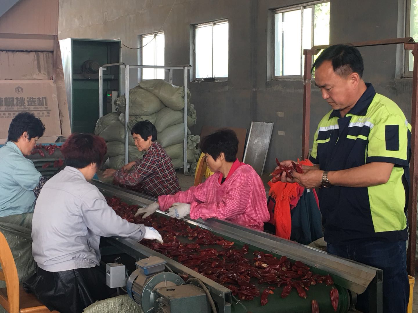 【走在乡村振兴的路上】青岛“农民发明家”的“生意经”：沿一带一路开拓市场