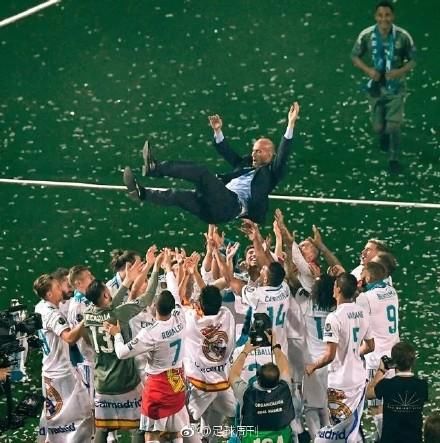 尘埃落定,齐达内被卡塔尔任命为国家队主教练