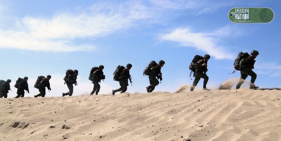 真汉子,流血不流泪!大丈夫,应顶天立地!敢冲锋、敢亮剑,一切从难为实战!只要练不死,就往死里练!怕死咱就不当兵,迎着子弹上一线!没有吃不了的苦,没有闯不过的关!没有打不赢的仗,没有翻不过的山!