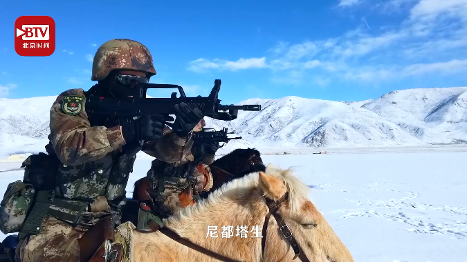 康巴汉子尼都塔生:新时代骑兵,奔驰在海拔4200多米的西部高原!
